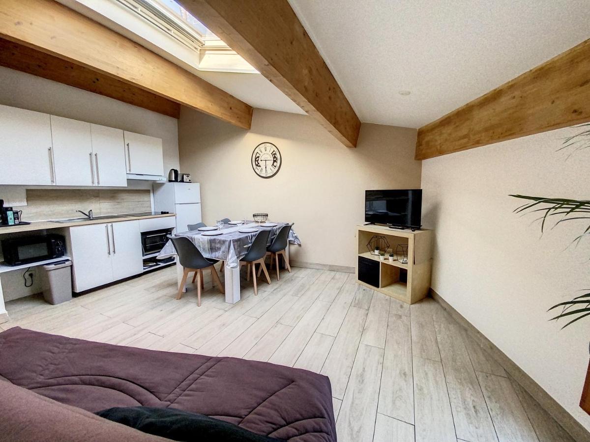 Le St Michel, T3 Clim Wifi Apartment Gigean Bagian luar foto